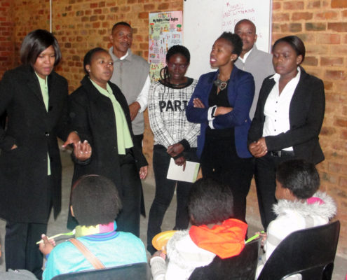 CSIR ICC staff entertaining the children.